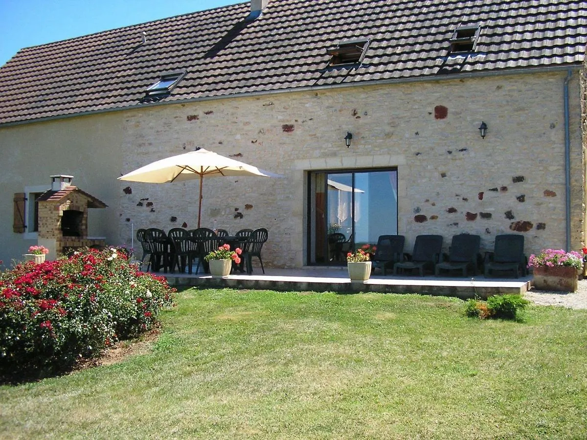 Cosy Holiday Home Near The Causses Du Quercy Lavercantière